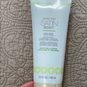 Mary Kay satin body indulgent Shea wash